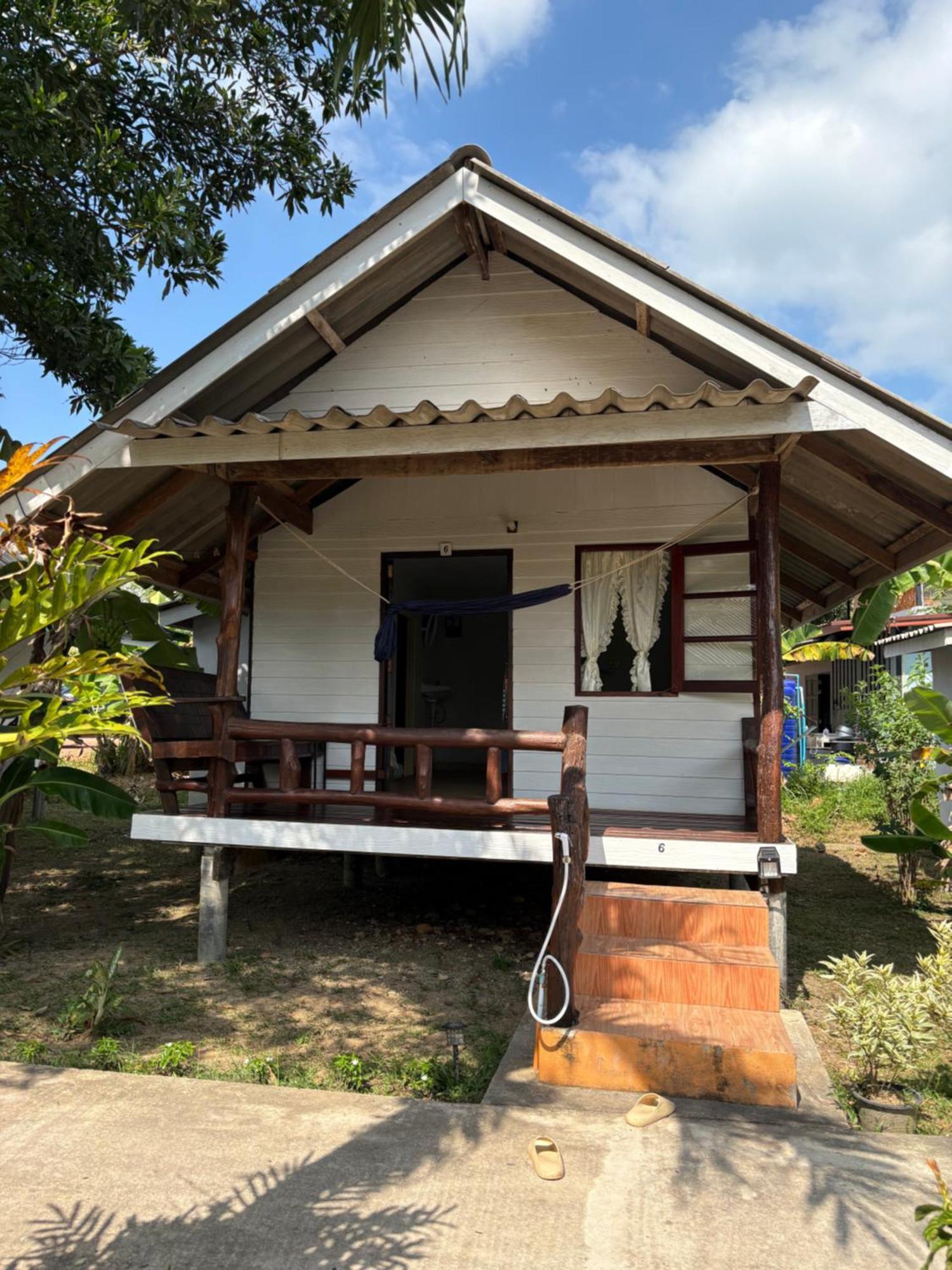 Pyramid Bangalow Ban Laem Sai Екстериор снимка